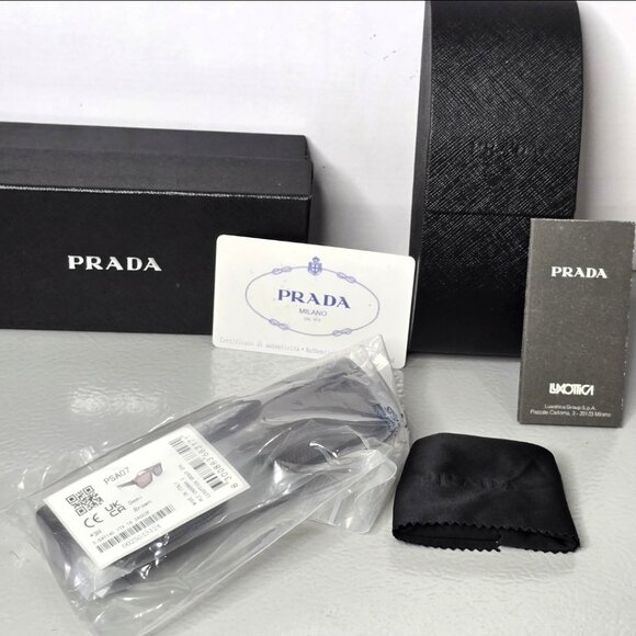 Prada Linea Rossa PSA 07 Sunglasses - Picture 4 of 4